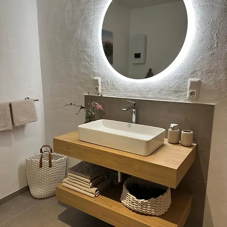 Destino - Bei Mit Beheiztem Pool